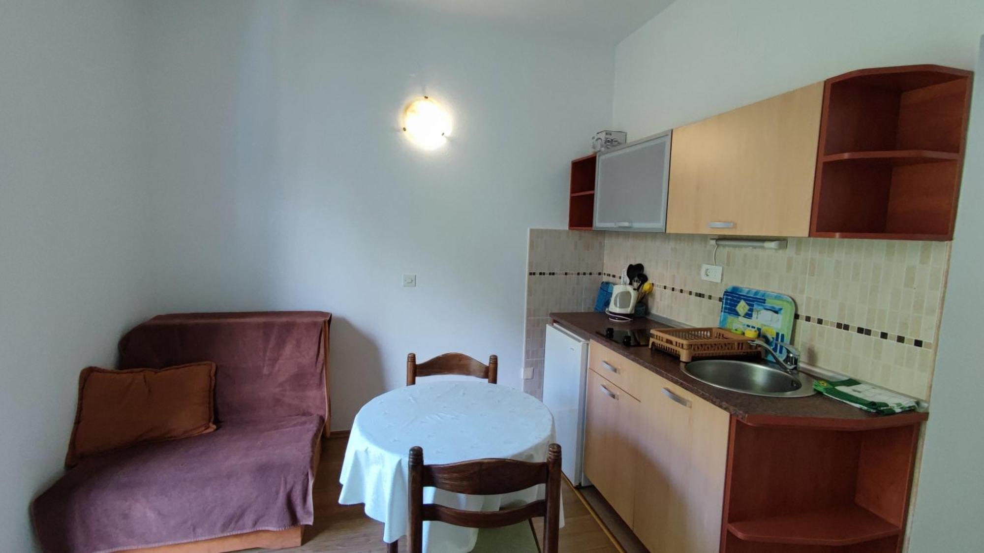 Apartmani Famelja Jovanovic Ilha Sveti Stefan Quarto foto