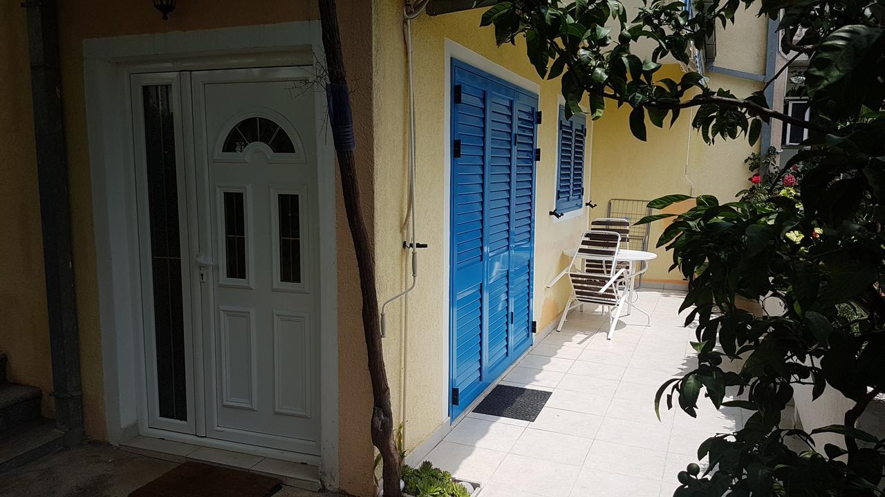 Apartmani Famelja Jovanovic Ilha Sveti Stefan Exterior foto